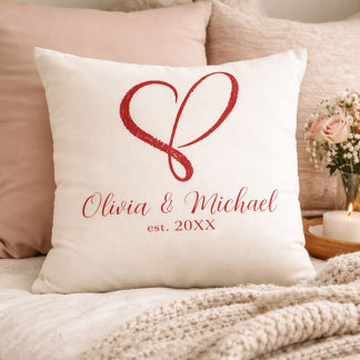 Almofada Valentine’s Day Couple Hand Drawn Heart