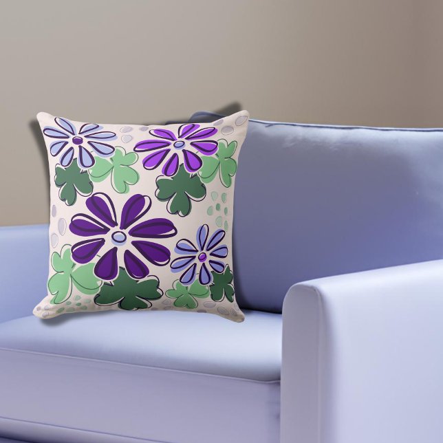 Almofada Válida caixa verde e púrpura e porta da flor (Vivid Green and Purple Clover & Flower Doodle Throw Pillow)