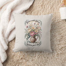 Almofada Vase com Florais cresce com citação de Graça