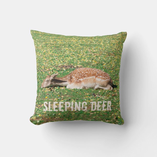 Almofada Vedante em hibernação no outono no prado (Frente)