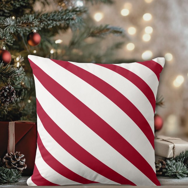 Almofada Vermelho e Branco Diagonal Strike (Red and White Diagonal Striped Throw Pillow)