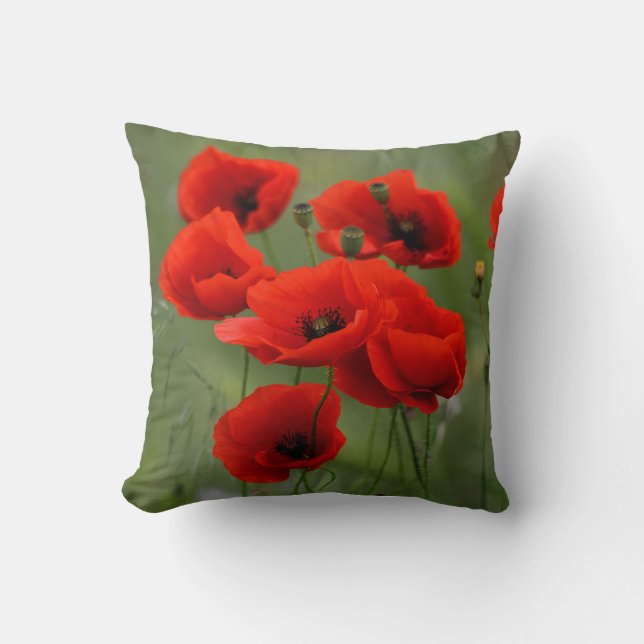 Almofada Vibrant Red Poppies Artistic Floral Throw Pillow (Frente)