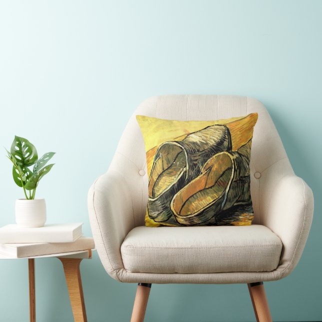Almofada Vincent van Gogh - Um Par de Tamancos de Couro (Cadeira)