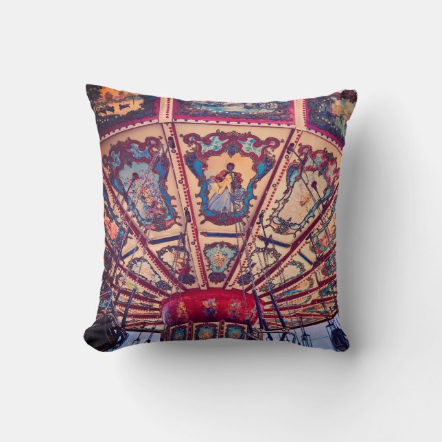 Almofada Vintage Chairs Swing Fairground Ride (Frente)