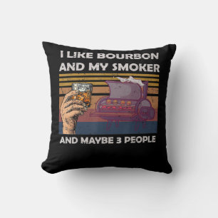 Almofada Vintage Eu Gosto De Bourbon Meu Fumador Três Pess