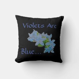 Almofada Violetas São Azuis.