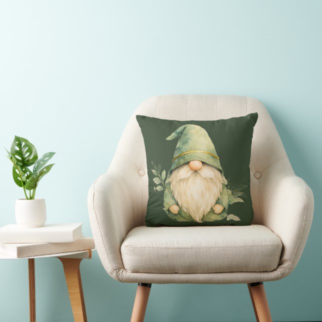 Almofada Watercolor Irish Gnome with Shamrock Throw Pillow (Cadeira)