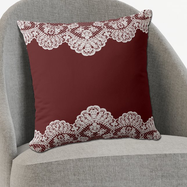 Almofada White Lace Maroon (Criador carregado)