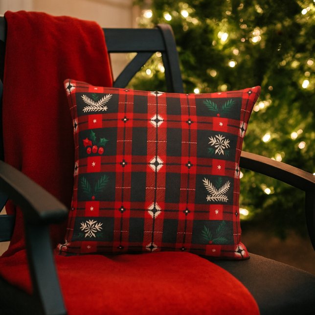 Almofada Xadrez de Natal com Flocos de Neve e Sempre-Verdes (Festive Christmas plaid with holly and evergreen accents.  A fun pillow for outdoor gatherings )