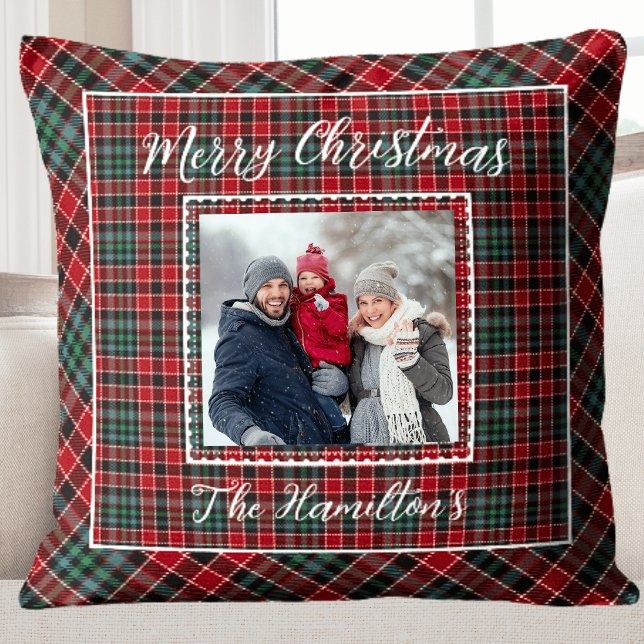 Almofada Xadrez de Natal Russo da Foto da Família (Family Photo Rustic Christmas Plaid Throw Pillow)