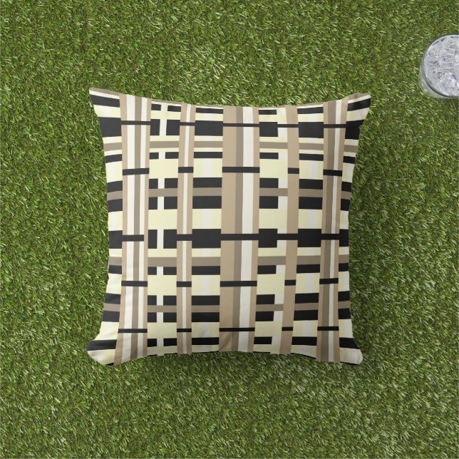 Almofada Xadrez em Taupe, Tan, Preto, Branco Moderno (Grama)