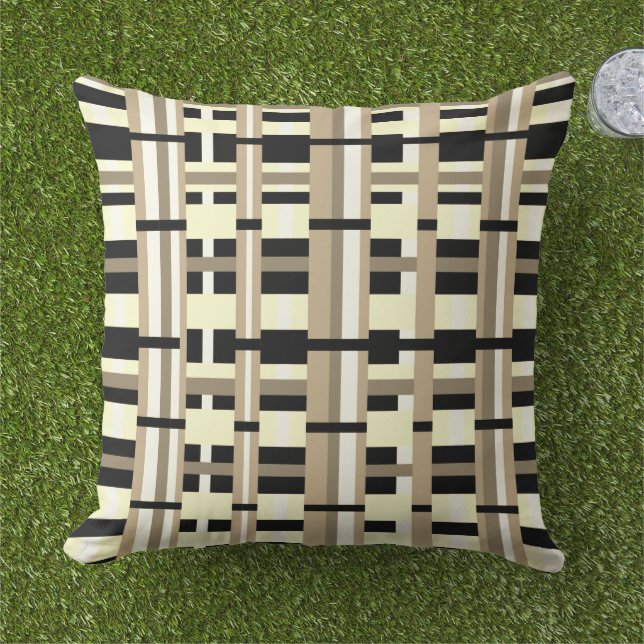 Almofada Xadrez em Taupe, Tan, Preto, Branco Moderno (Grama)