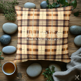 Almofada Xadrez Marrom Elegante | Acento Personalizado para