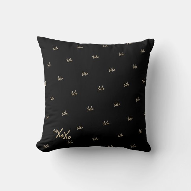 Almofada XOXO Chic Dourado Preto (Frente)