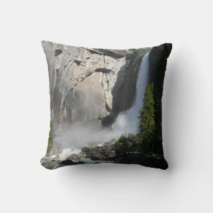 Almofada Yosemite Lower Falls do Parque Nacional de Yosemit