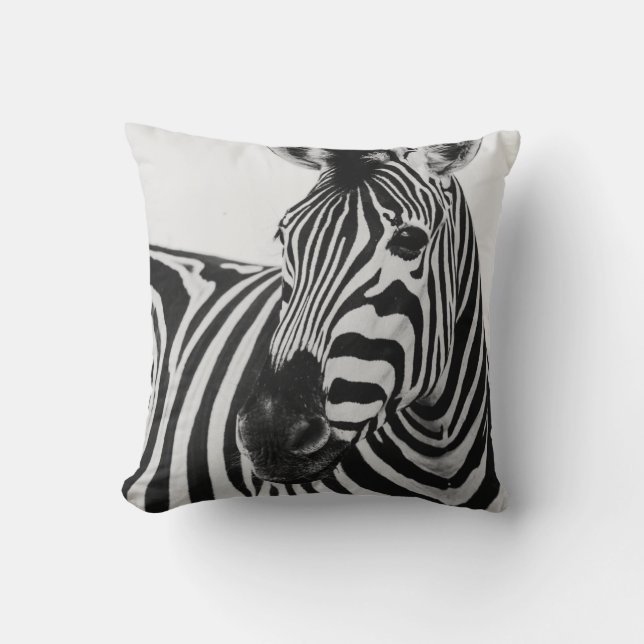 ALMOFADA ZEBRA PRETA E BRANCA (Frente)