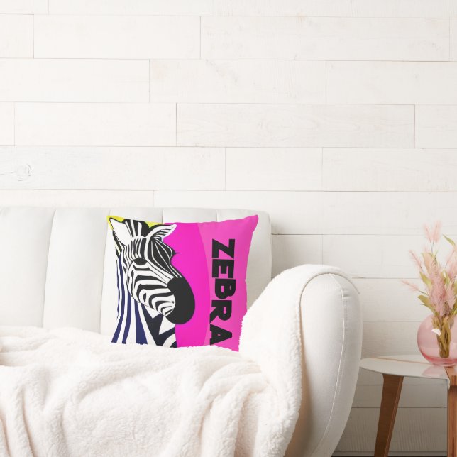 Almofada Zebra Psicodélica na Enfermeira (Sofá)