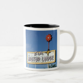 ALOJAMENTO de MOTOR de ZIA - caneca