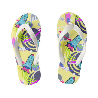 Amarelo do Shuttle Espacial. Chinelos de criança