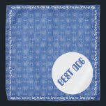 Ame-Me Ame O Meu Melhor Cachorro Casando Bandana<br><div class="desc">Para o melhor cachorro vestir no seu casamento. Um bandana em um padrão azul com patas e ossos de cachos</div>