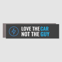 Ame o carro, não a Cara, o magnata para Tesla