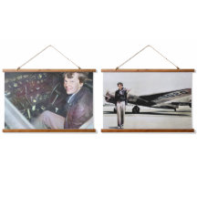 Amelia Earhart com a Bloqueada Electra 1937