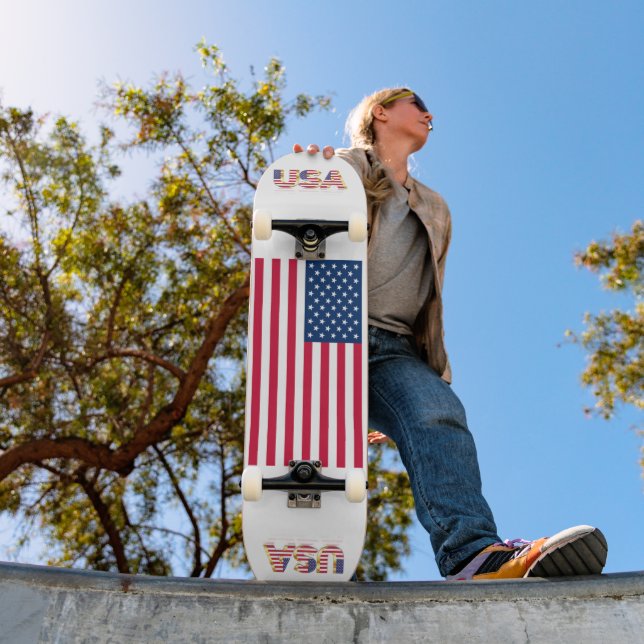 American Flag Skateboard - EUA - Patriótico (Ao ar livre 1)