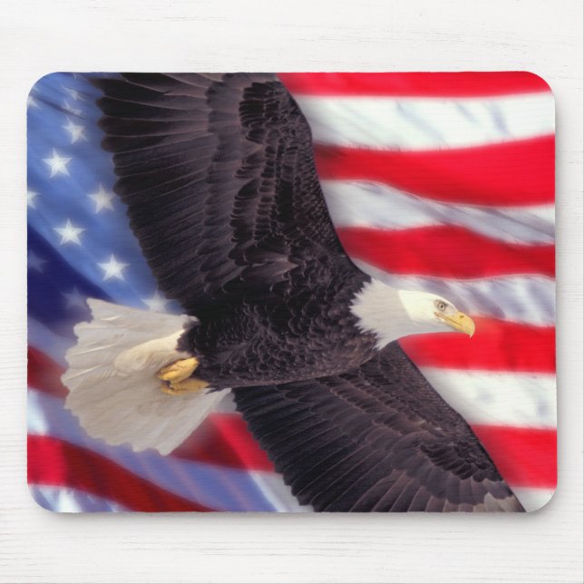 Americano Eagle com bandeira americana Mousepad (Frente)