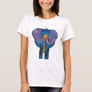 Amigo colorido do elefante e do pássaro no t-shirt