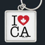 Amo CA | Eu amo o Canadá Chaveiro personalizado<br><div class="desc">Informe a todos o quanto você ama o Canadá com este chaveiro "I Love CA" personalizável com tipografia retrô e sotaque cardíaco de folha de mapa. A maneira perfeita de mostrar seu orgulho e amor pelo Canadá. Personalize adicionando seu nome. Outros países,  Estados,  províncias e cidades estão disponíveis.</div>