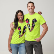 Amor é Tatuagem Venenosa Tux Gráfico T-Shirt