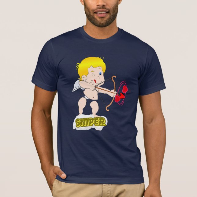 "Amor em Voo: Camiseta Gráfica Cúpido Seta" (Frente)