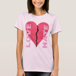 Amor / Ódio — Camiseta Streetwear Gráfica de Coraç