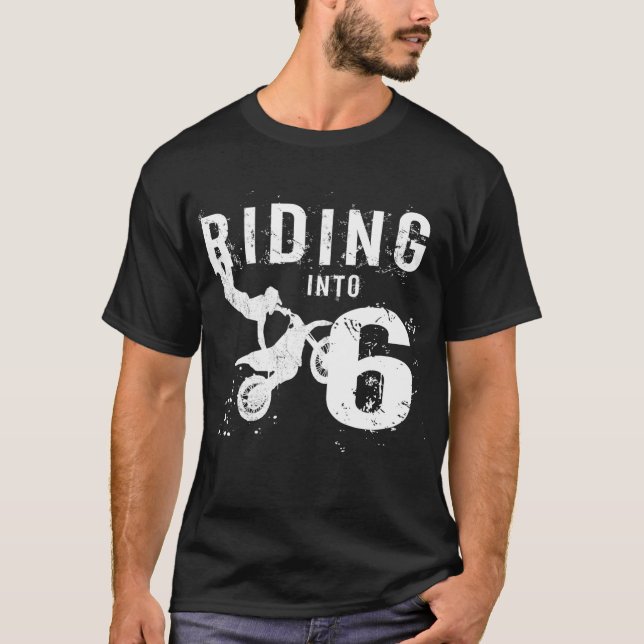 Andando Em Uma Bicicleta De Camisa De 6 De 6 Anos (Frente)
