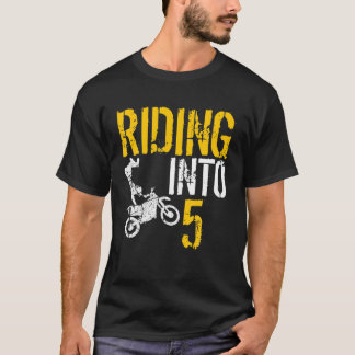 Andando Para Uma Camisa De Aniversário De 5 De 6 A