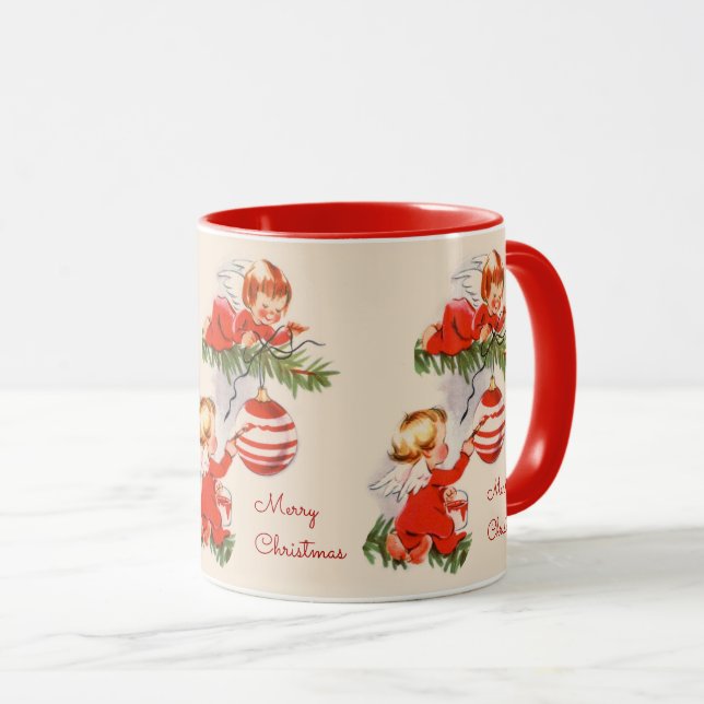 Ângulos decorando a caneca de Natal (Frente Esquerda)