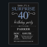 aniversário de 40 anos de Convite Surpresa Preto e<br><div class="desc">Convite para aniversário de 40 anos surpresa com fundo brilhante preto e azul. Chalkboard. Aniversário Adulto. Homens ou Mulheres no Dia Convidam. Qualquer idade.
Para mais personalização,  clique no botão "Personalizar" e use a ferramenta design para modificar este modelo.</div>