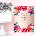 Aniversário rosa de ouro floral convite cor-de-ros<br><div class="desc">Um cartão de convite elegante para uma festa de aniversário 50ª (ou qualquer idade). Com flores rosadas contemporâneas, cor-de-rosa, púrpura e rosa douradas, florais como decoração. Um fundo de gradiente rosa dourado chic. O nome é escrito com um script de estilo escrito à mão em preto. Fundo: rosa dourado, e...</div>