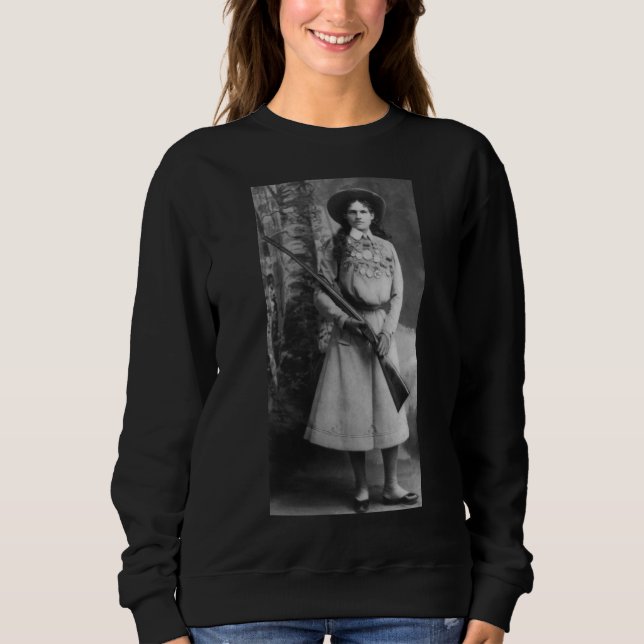ANNIE OAKLEY com T-SHIRTS DE ARMAS (Frente)