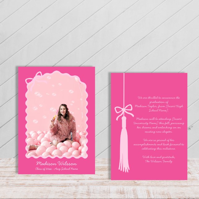 Anúncio Arco Tassel Chic Formando Rosa Graduação 2025 (Chic Tassel Bow Pink Grad Photo 2025 Graduation Announcement)