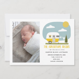 Anúncio Aventura Começa Camper Amarelo Bebê Nascimento