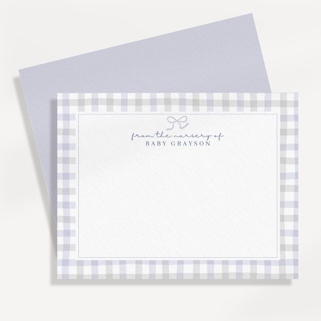 Anúncio Blue Gingham Baby Boy Nursery Note Card (Criador carregado)
