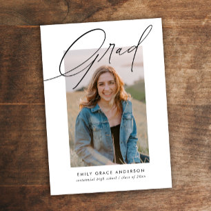 Anúncio Caligrafia Simples Três Graduação Fotográfica