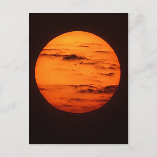 Anúncio Cartão Postal de Arte da Natureza Sol Laranja e Nu