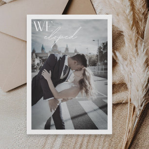 Anúncio Casamento com QR Code de Fuga Minimalista