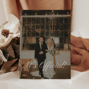 Anúncio Casamento com Roteiro Sofisticado 'Está Oficial'