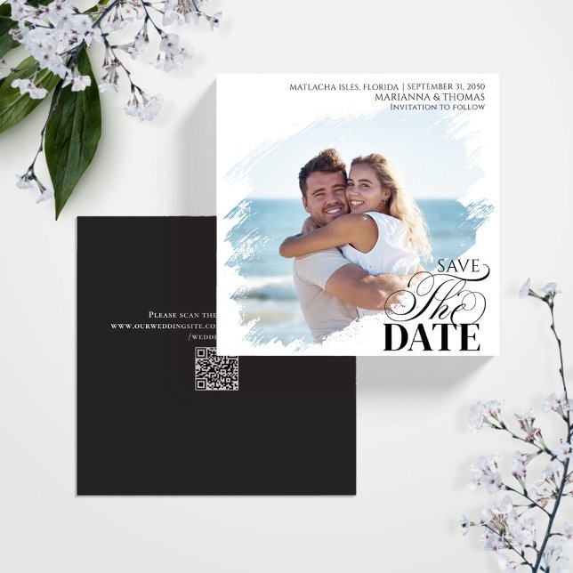 Anúncio Casamento Simples Foto Save the Date Personalizado (Wedding save the date photo square card.)