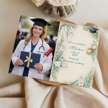 Celebração de Formatura de Dentista com Jaleco Bra