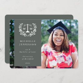 Anúncio Cinza-Verde + White Law Scales Laurel Wreath Photo