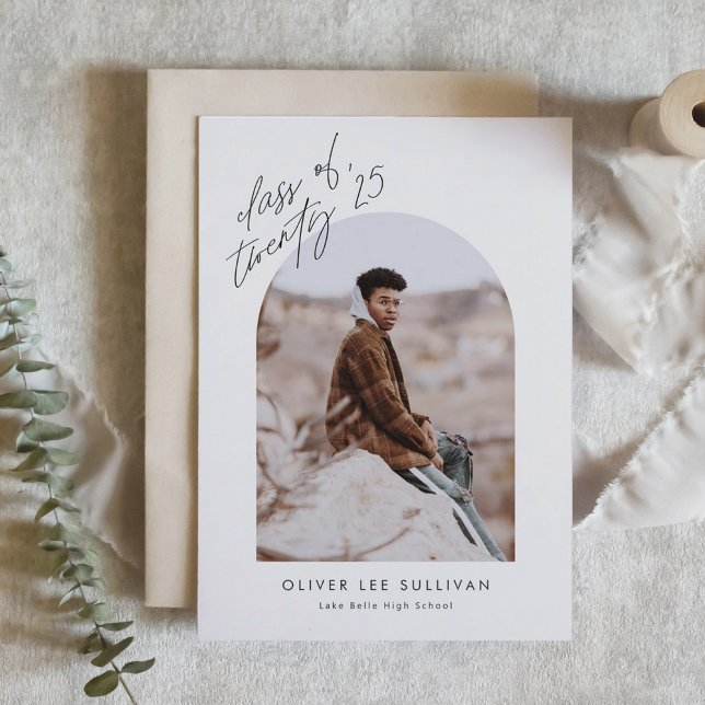 Anúncio Classe Beige de Graduação de Foto em Arch 2025 (Customizable boho photo graduation announcement featuring arch photo overlay)